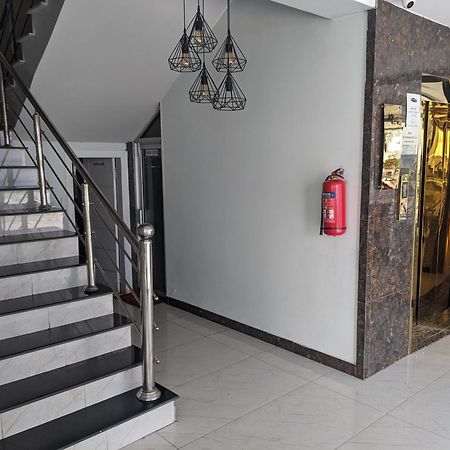 איסלמאבד Nueva Hotel מראה חיצוני תמונה