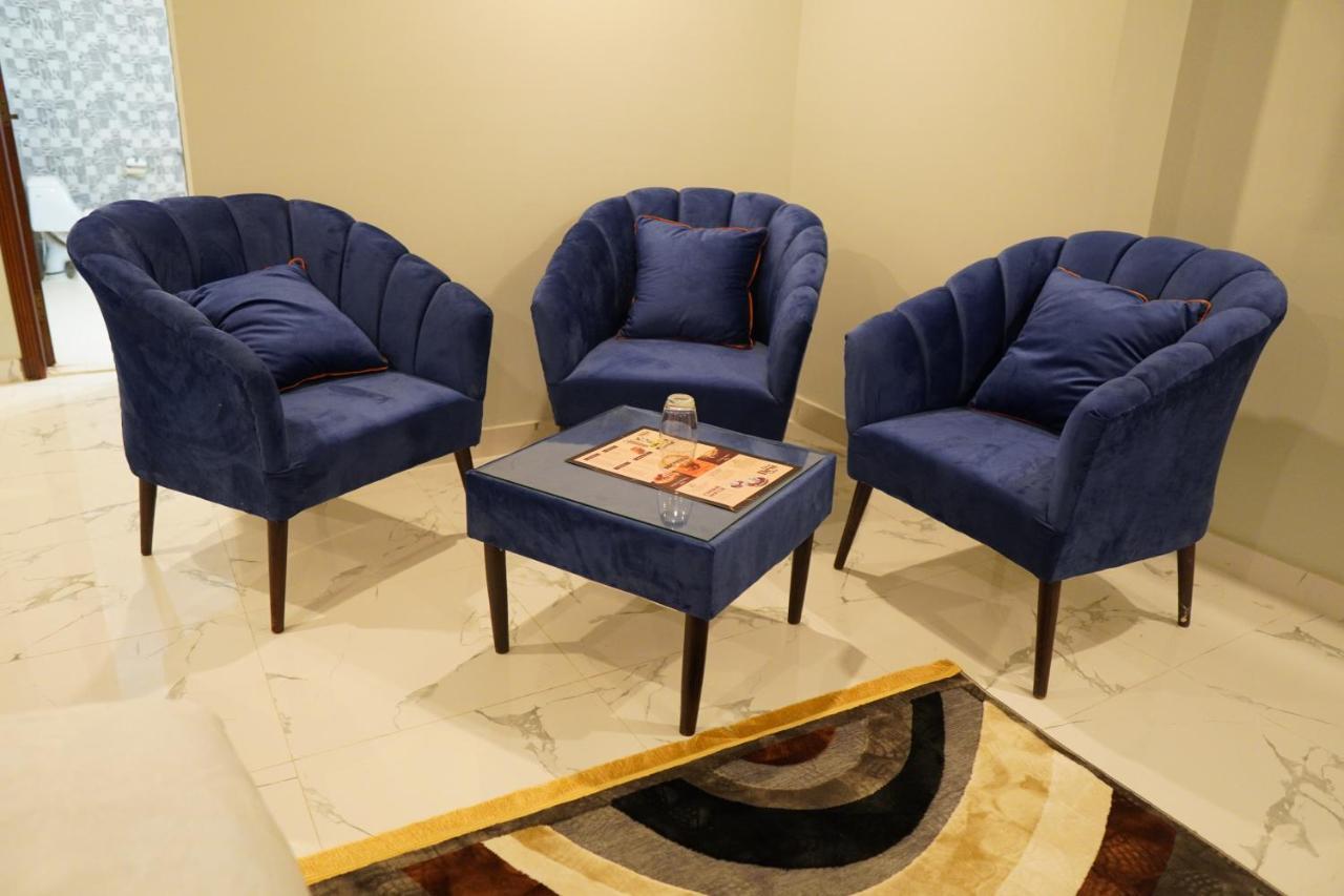 איסלמאבד Nueva Hotel מראה חיצוני תמונה