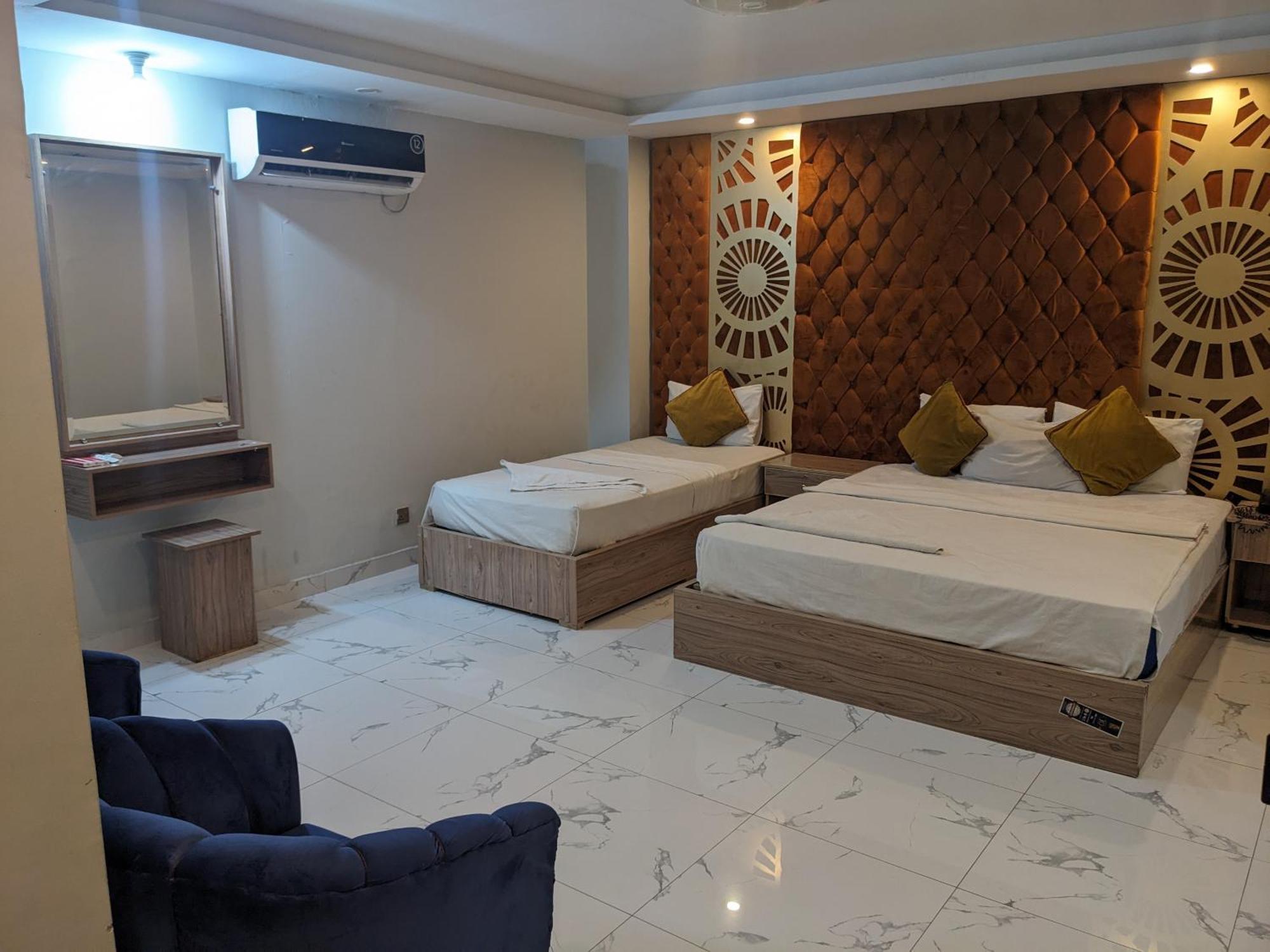 איסלמאבד Nueva Hotel מראה חיצוני תמונה